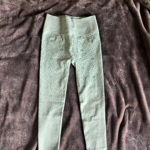 NWOT Spiritual Gangster Love Sculpt Seamless Legging Beachglass Medium/Large